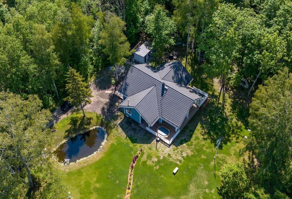 Modern Villa With Sauna & Hot Tub Hiiumaa Екстер'єр фото